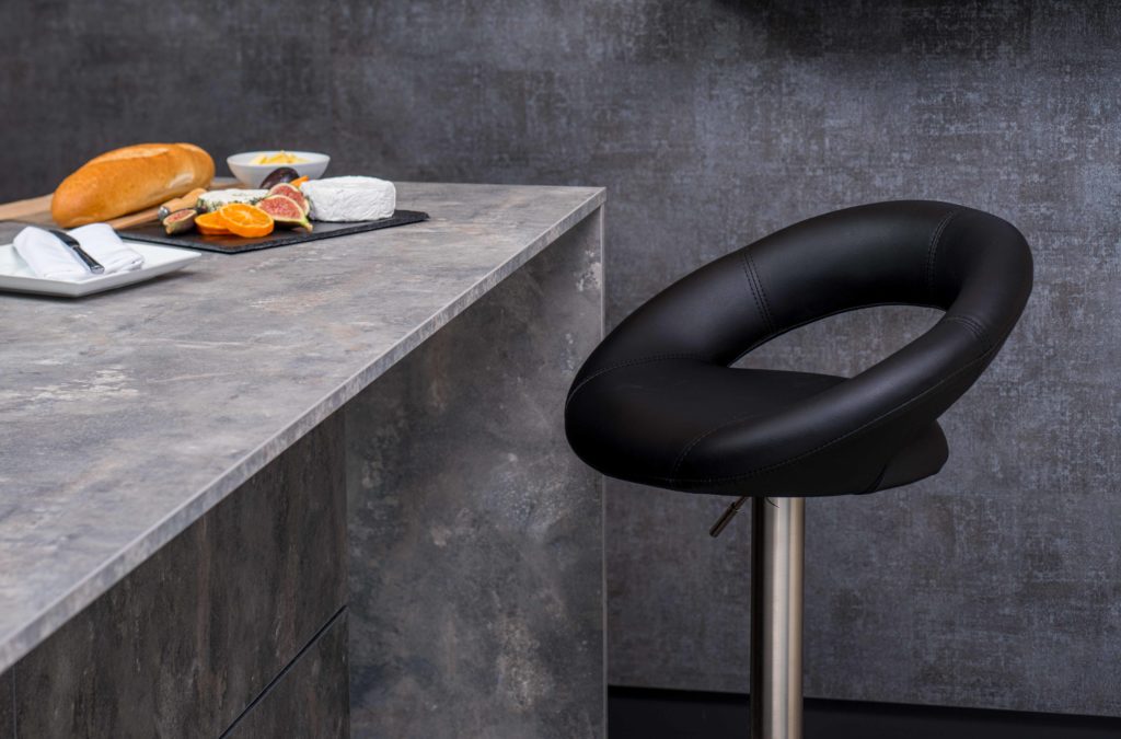 Egger Light Grey Metal Rock Lifestyle